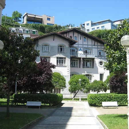 Hostel Juvenil Ondarreta *