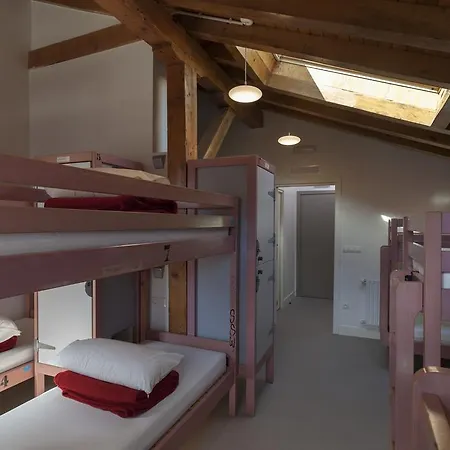 Juvenil Ondarreta Hostal